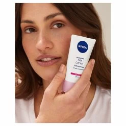 Nivea Essentials Verzachtende Dagcreme SPF15 -Verzorgingsproducten Winkel 1010250 5