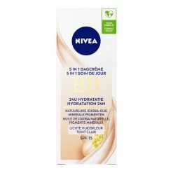 Nivea Essentials BB Cream SPF 20 Light 9 Nivea Essentials BB Cream SPF 20 Light -Verzorgingsproducten Winkel 1010260 3